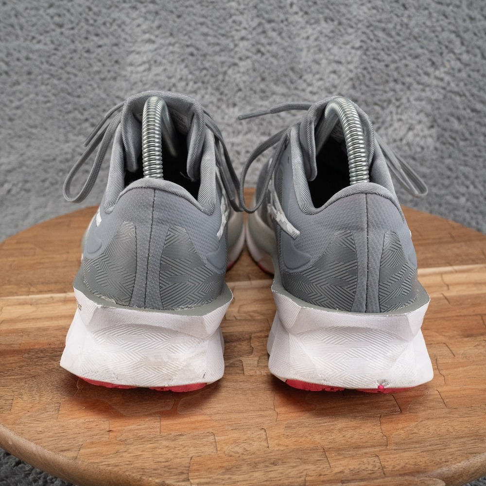 Asics‎ Novablast Women's Size 9 US Sneakers Shoes Sheet Rock White 1012A584 - Picture 4 of 10